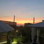 Bed & Breakfast Golden Mile 3*