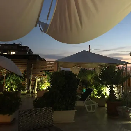 Oda ve Kahvaltı Golden Mile Ercolano