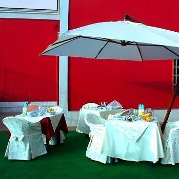 Oda ve Kahvaltı Golden Mile
