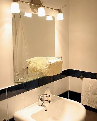 Oda ve Kahvaltı Golden Mile Ercolano