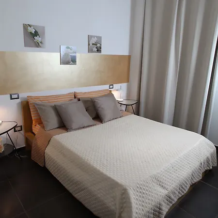 Golden Mile Bed & Breakfast