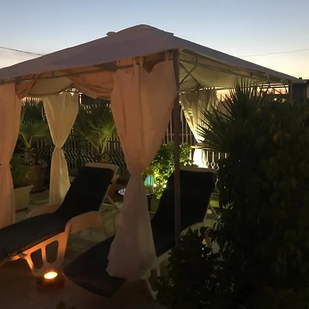 Bed & Breakfast Golden Mile
